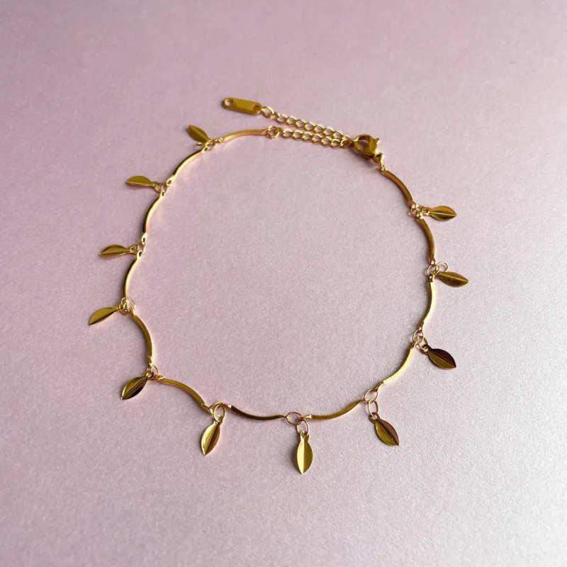 Leela Luxe 18k Gold Plated Anklet sold by Luxe Tones