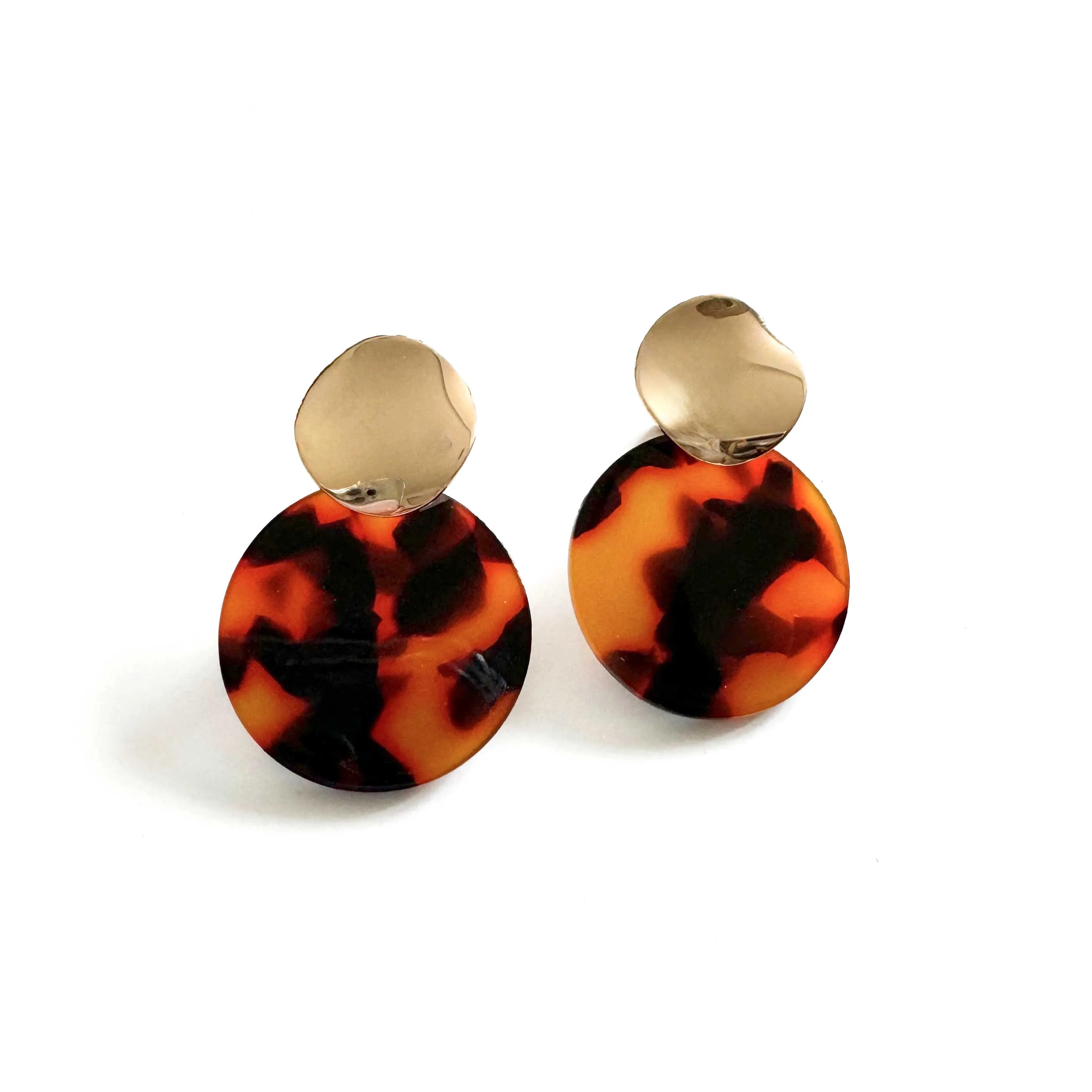 Eartha Tortoiseshell Clip On Earrings sold by Luxe Tones