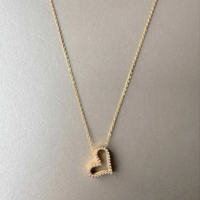 Viviana Luxe 18k Gold Plated Heart Necklace sold by Luxe Tones