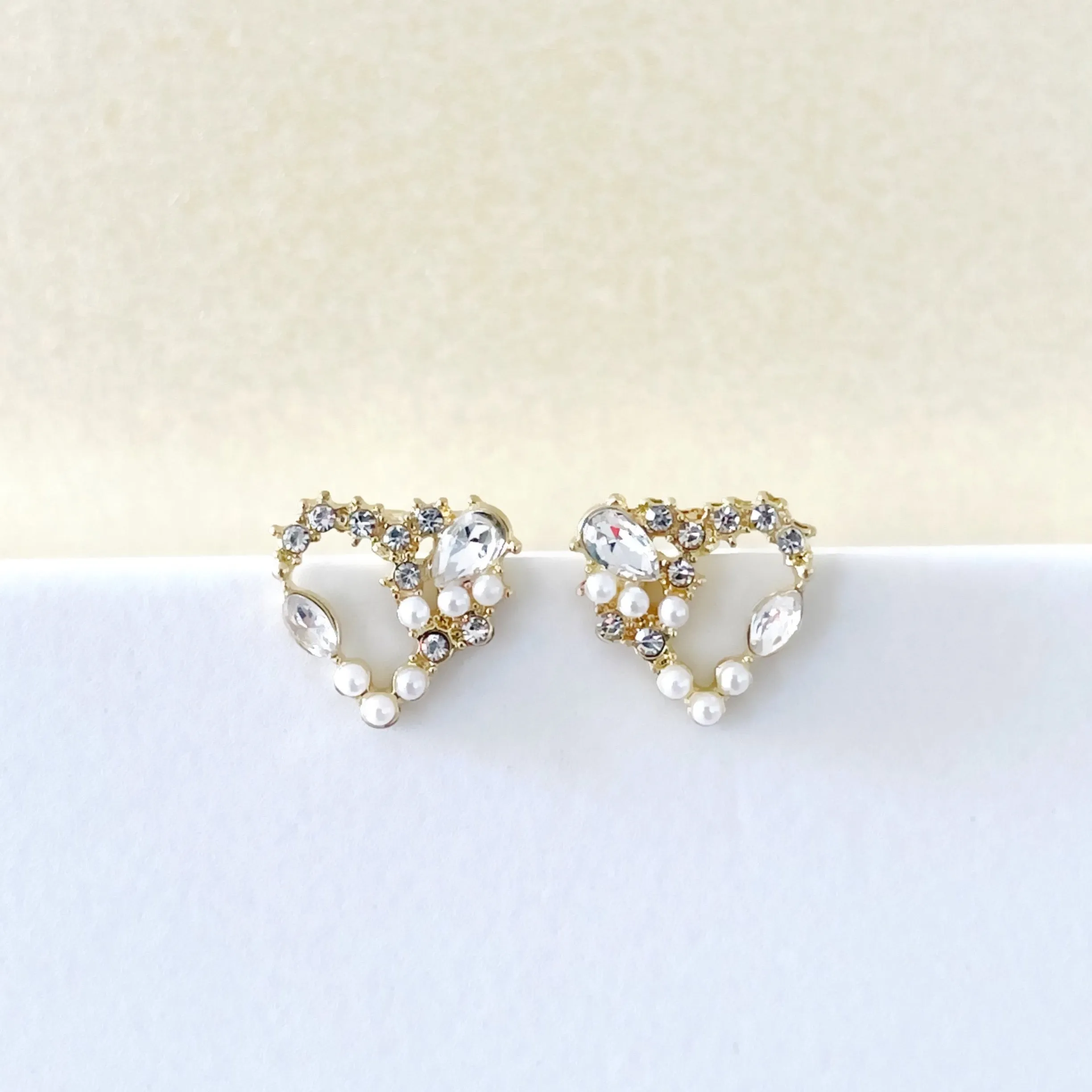 Ariana Jewelled Wreath Heart Studs sold by Luxe Tones product image thumbnail 2