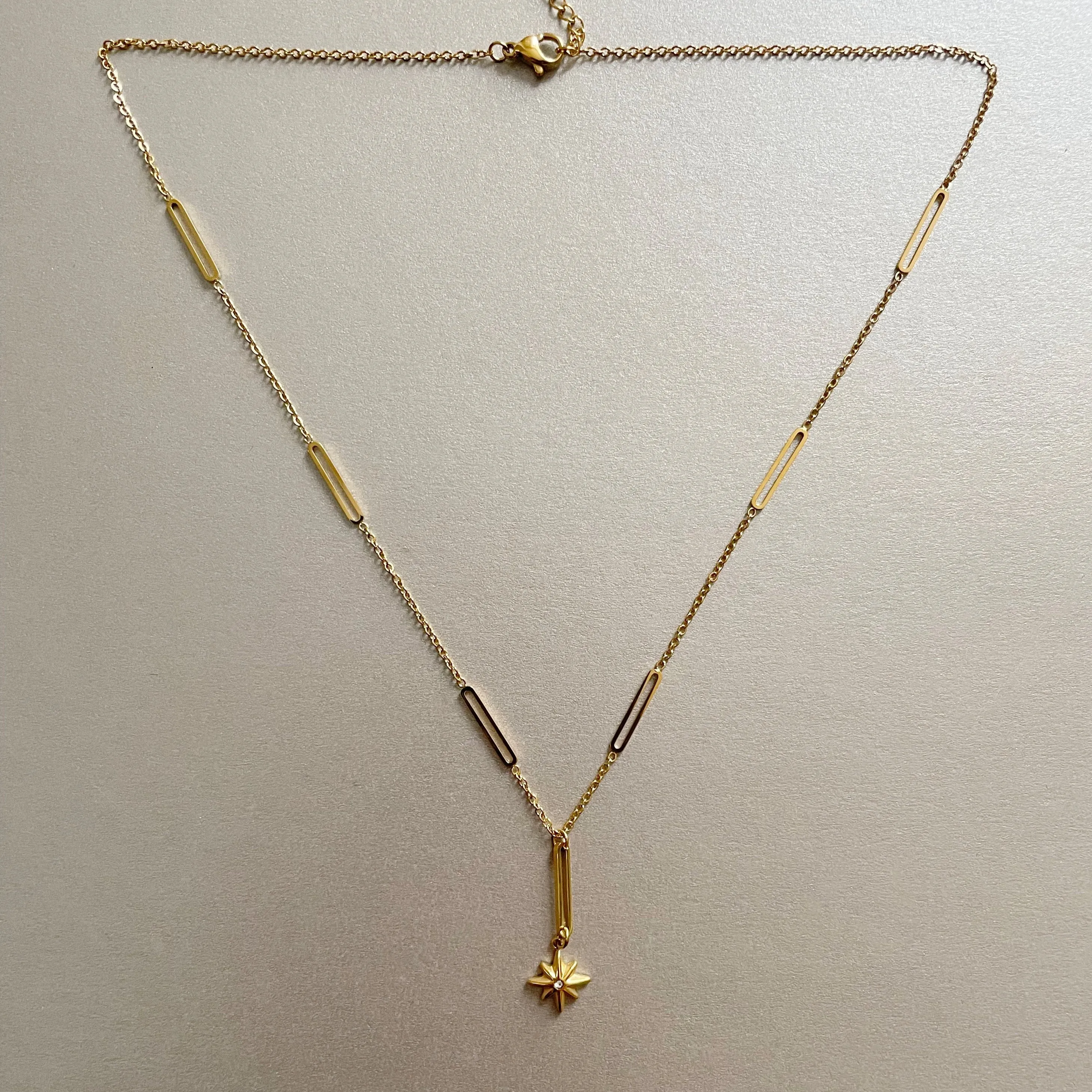 Tara Luxe 18k Gold Plated Star Necklace sold by Luxe Tones product image thumbnail 4