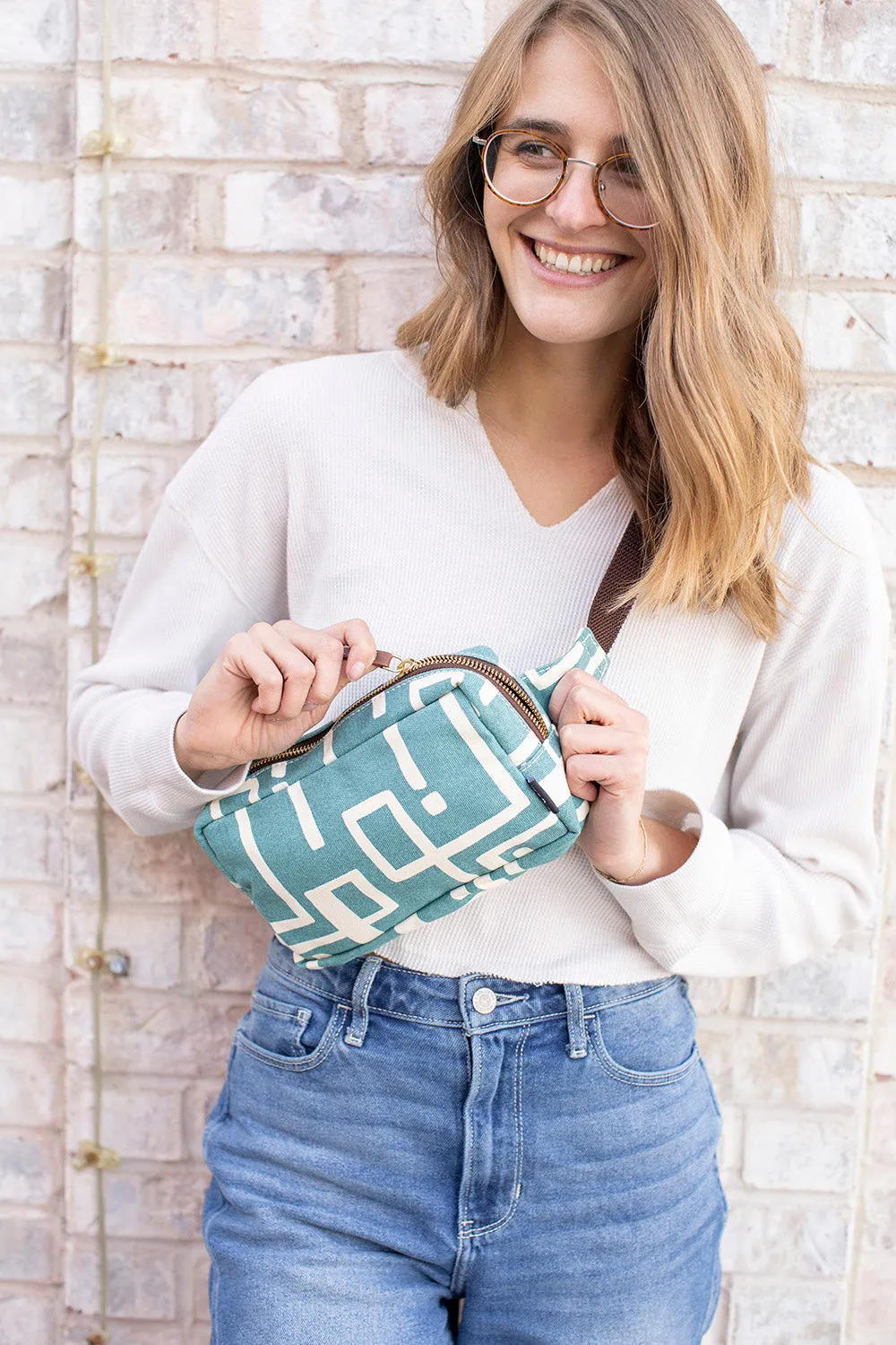 Fanny Pack - Malibu sold by MAIKA product image thumbnail 3