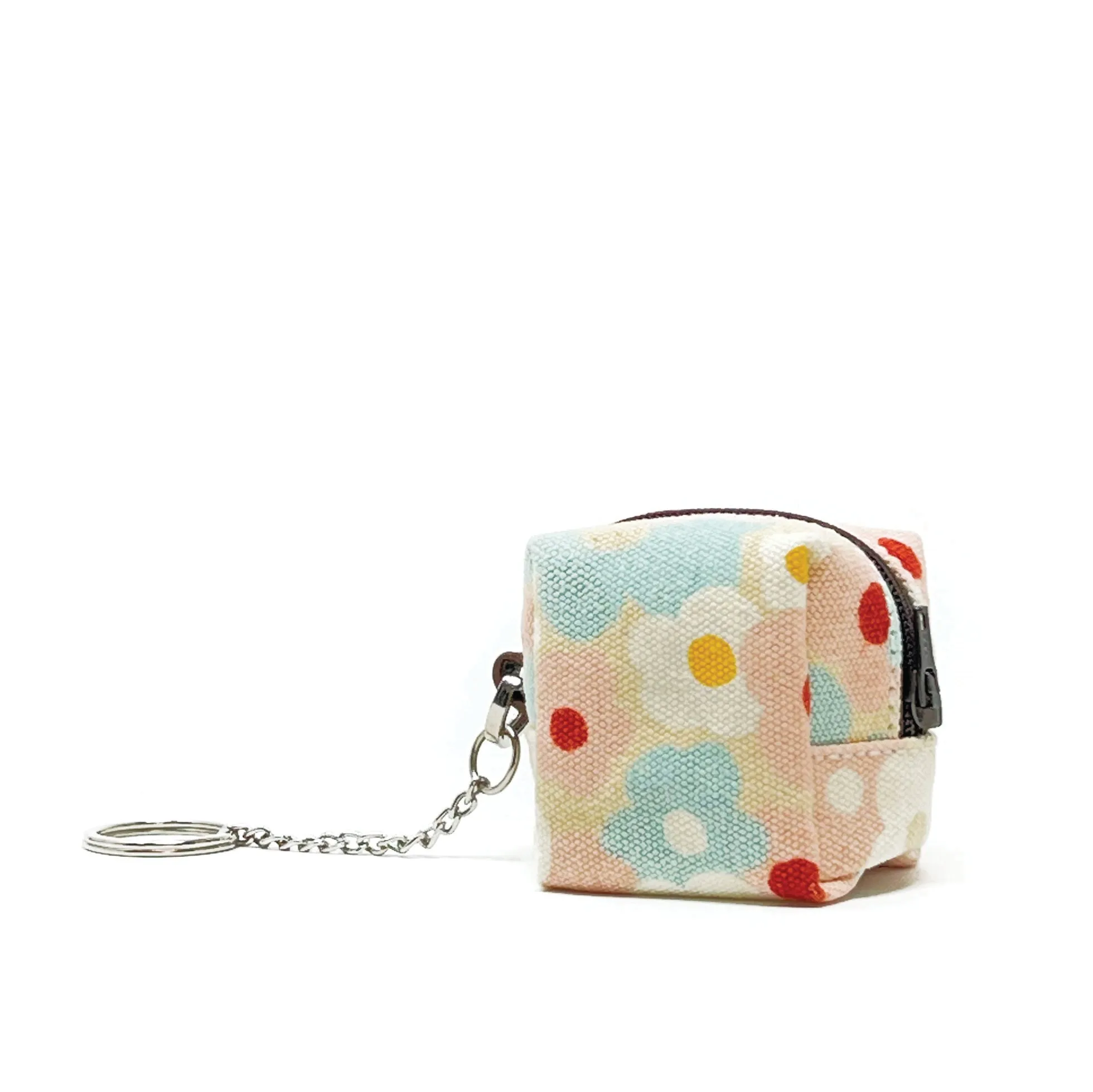 Mini Cube Key Ring sold by MAIKA product image thumbnail 4