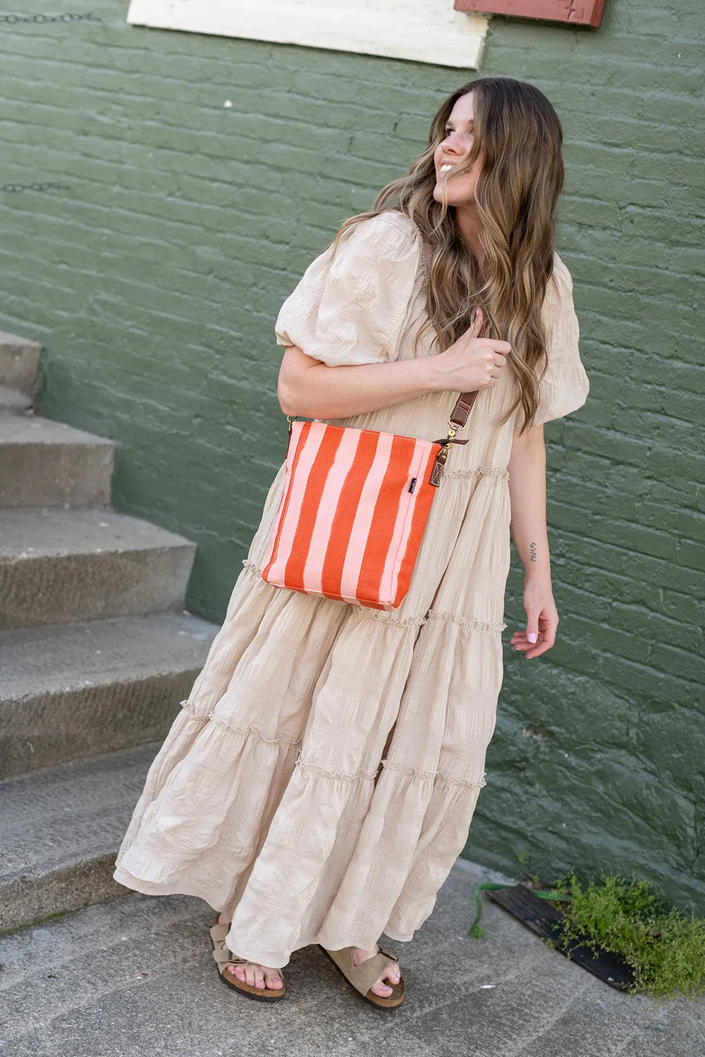 City Sling - Linea Red/Pink sold by MAIKA product image thumbnail 2