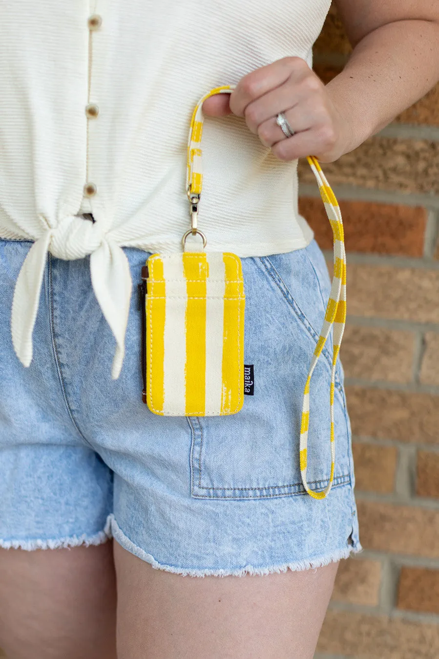 Cardholder Wallet - Linea Buttercup sold by MAIKA product image thumbnail 2