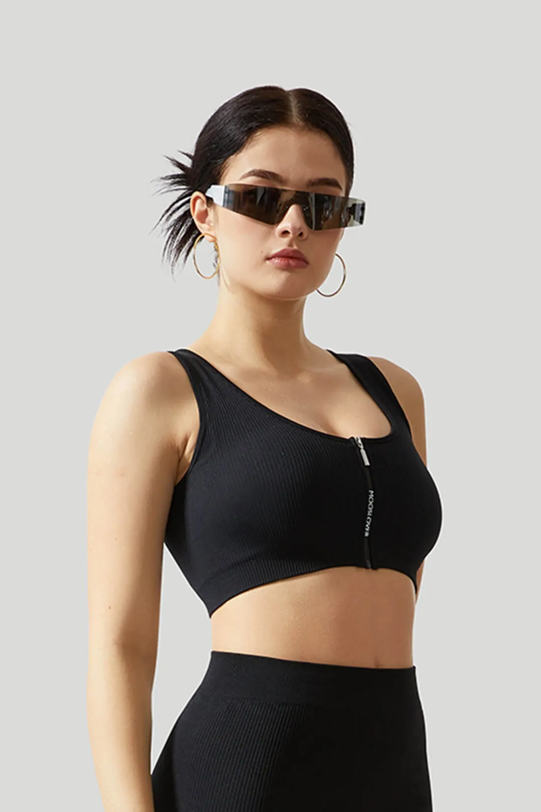 Thread Zipper Tops sold by MOOSLOVER