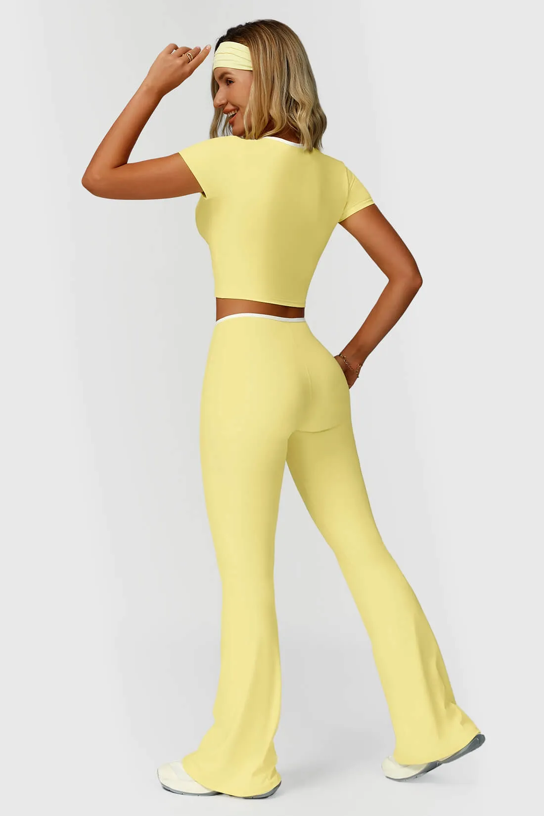 Color Block Trim Yoga Outfit Set sold by MOOSLOVER product image thumbnail 3