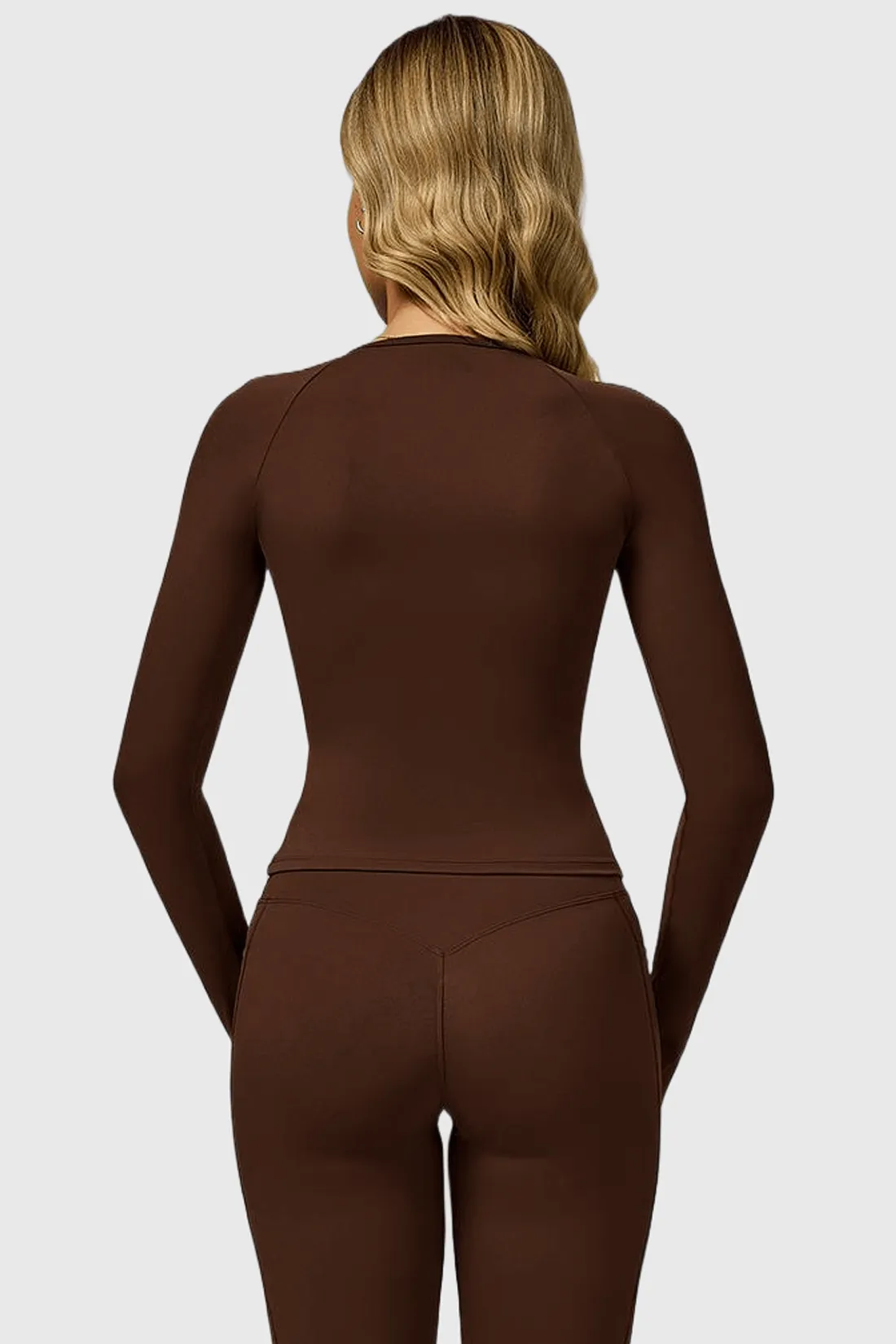 Round Neck Long Sleeve Yoga Top sold by MOOSLOVER product image thumbnail 3