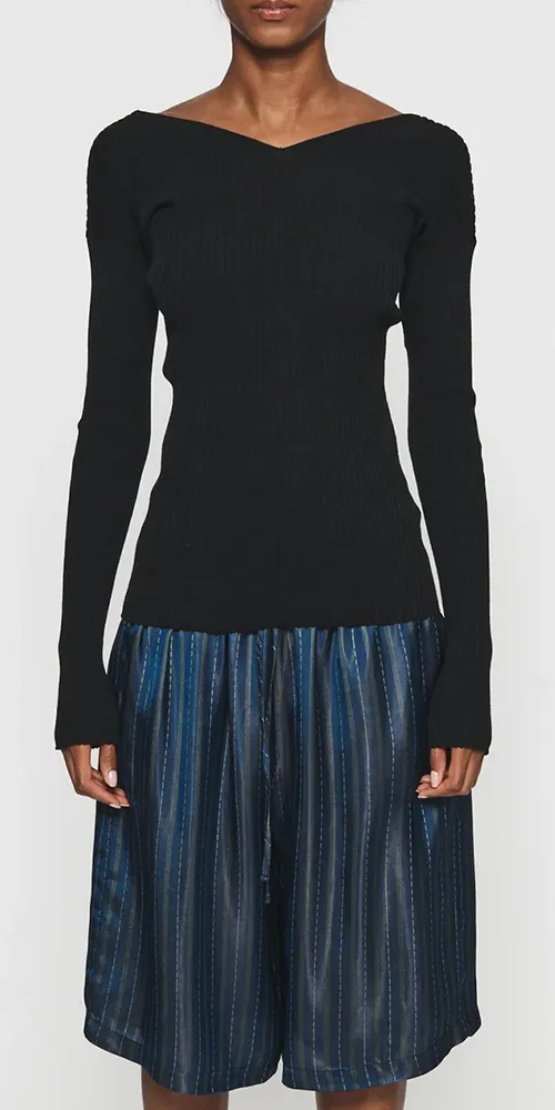 Ribbed Double-V Top Black sold by Maison Rogue product image thumbnail 2