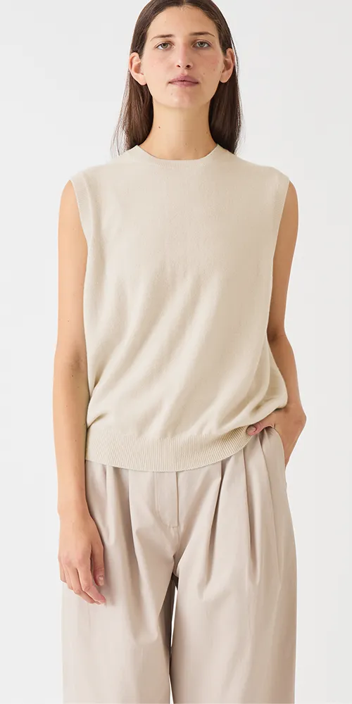 Yogi Cashmere Vest sold by Maison Rogue product image thumbnail 2