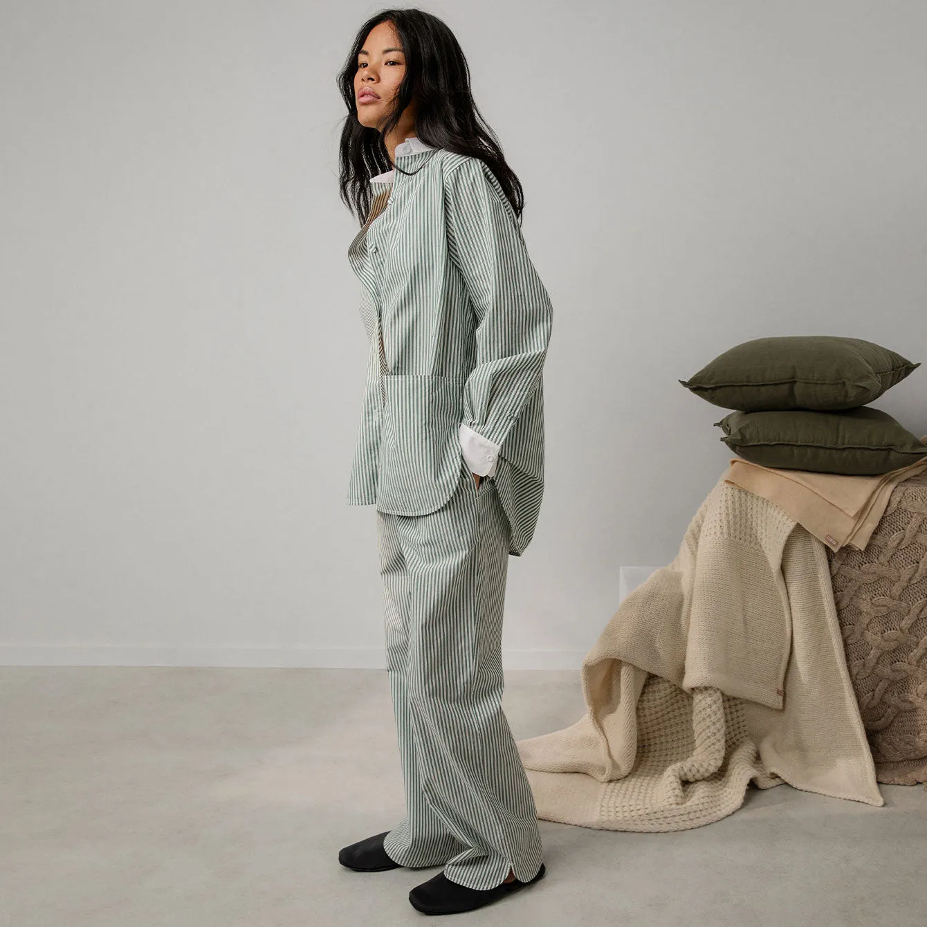 Airy Cotton Curved Hem Shirt Overstory Stripe sold by Maison Rogue product image thumbnail 3