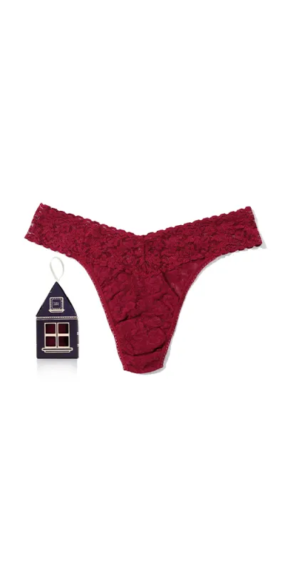 Signature Lace® Original Rise Gingerbread House Pack Dark Pomegranate Red sold by Maison Rogue