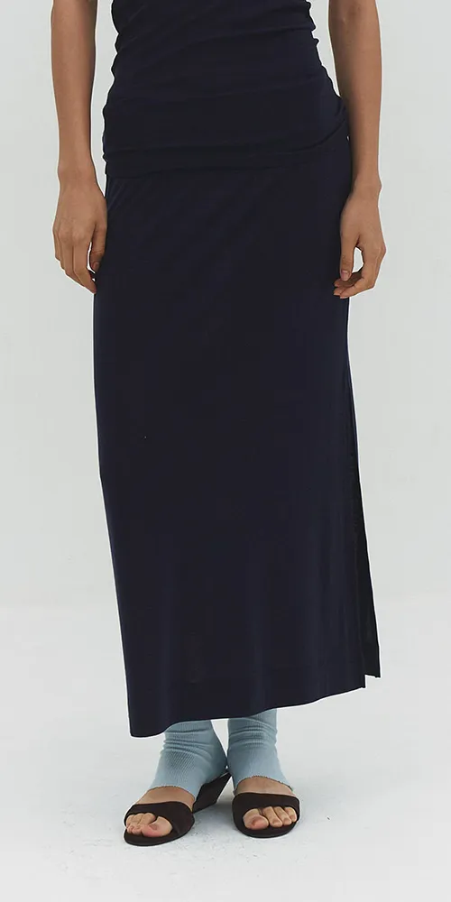 Sori Skirt Navy sold by Maison Rogue product image thumbnail 2