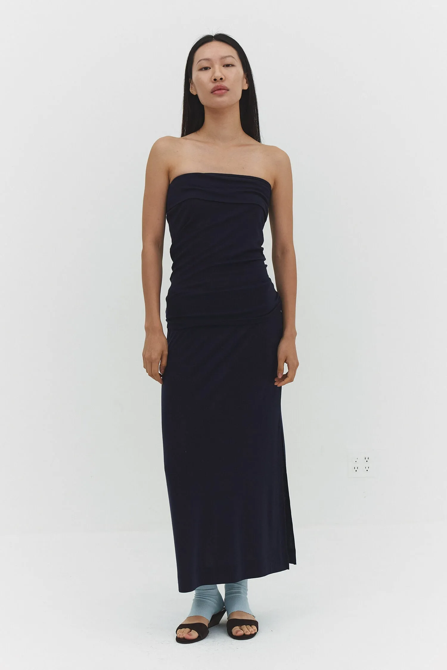 Sori Skirt Navy sold by Maison Rogue product image thumbnail 4