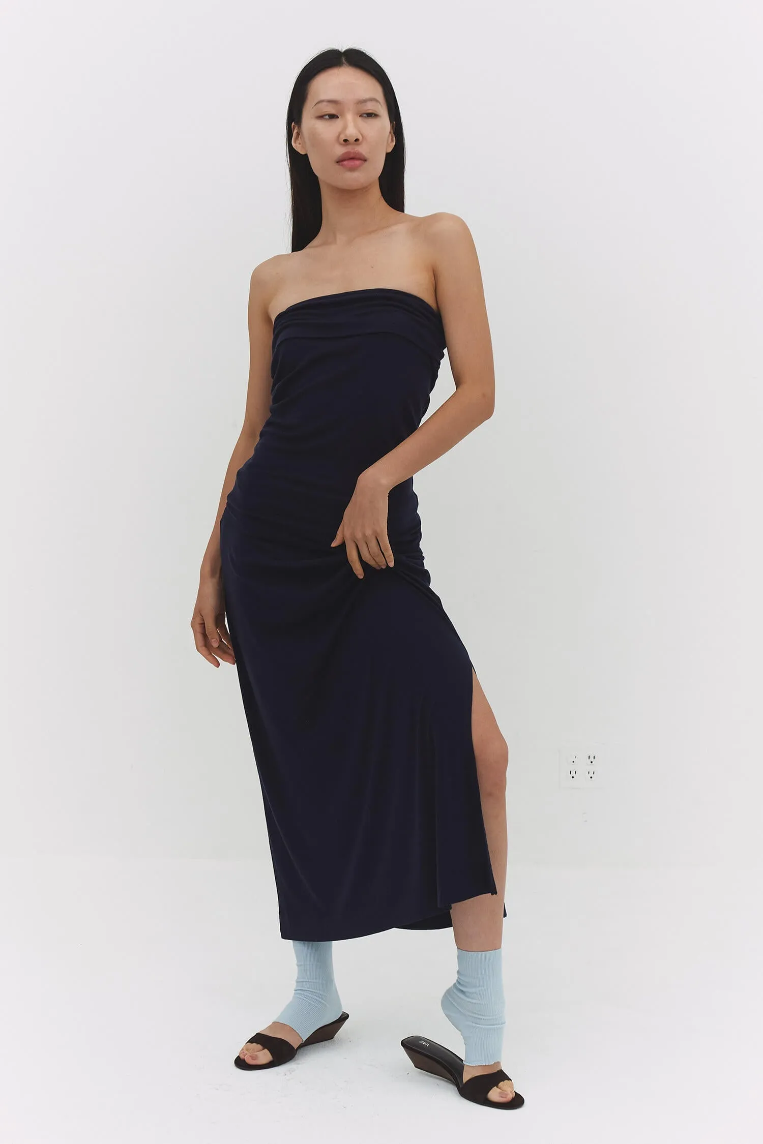Sori Skirt Navy sold by Maison Rogue product image thumbnail 3