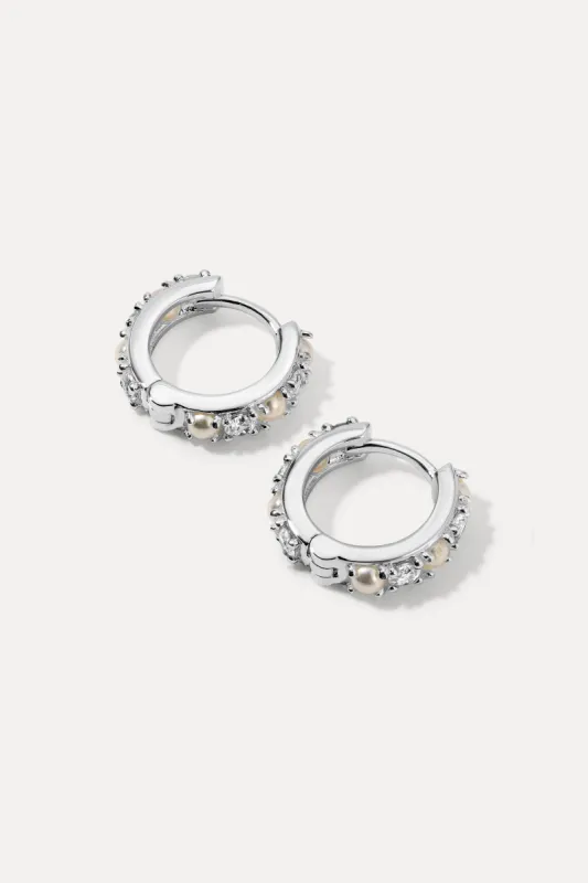 Wendy Huggies sold by Miranda Frye