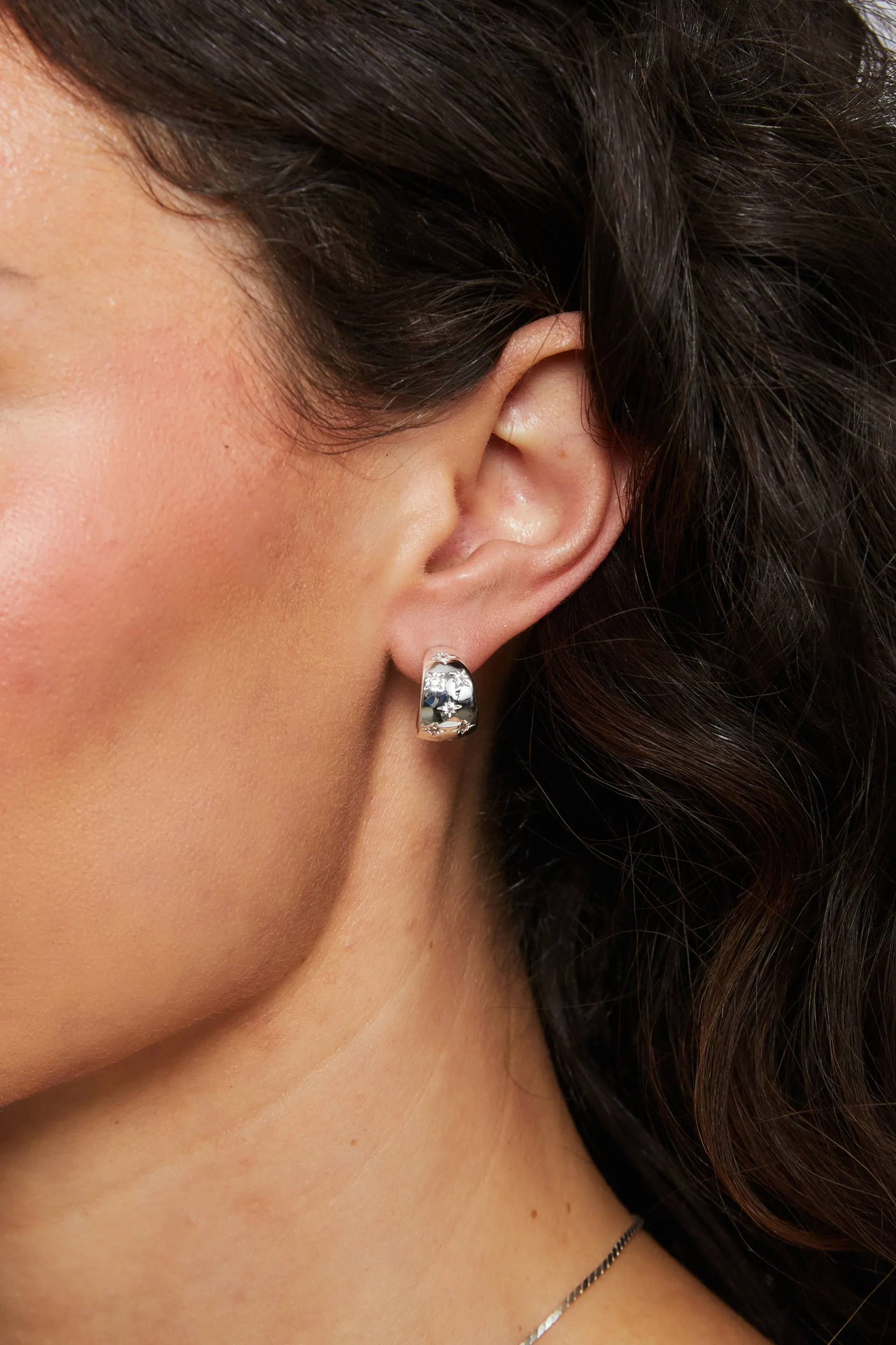 Lunette Huggies sold by Miranda Frye product image thumbnail 2