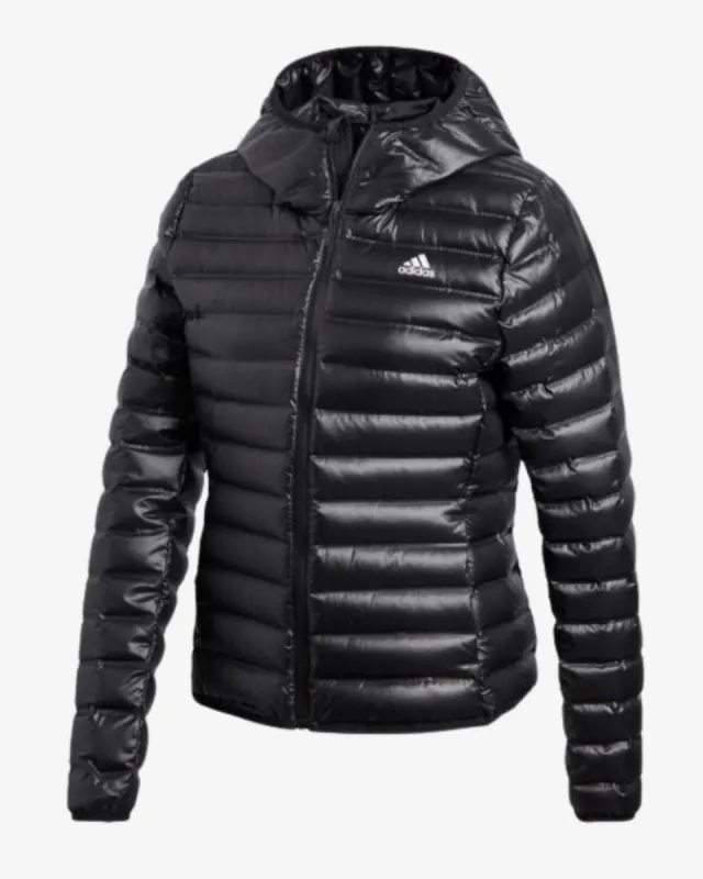 Varilite dunjakke med hætte - Sort made by Adidas