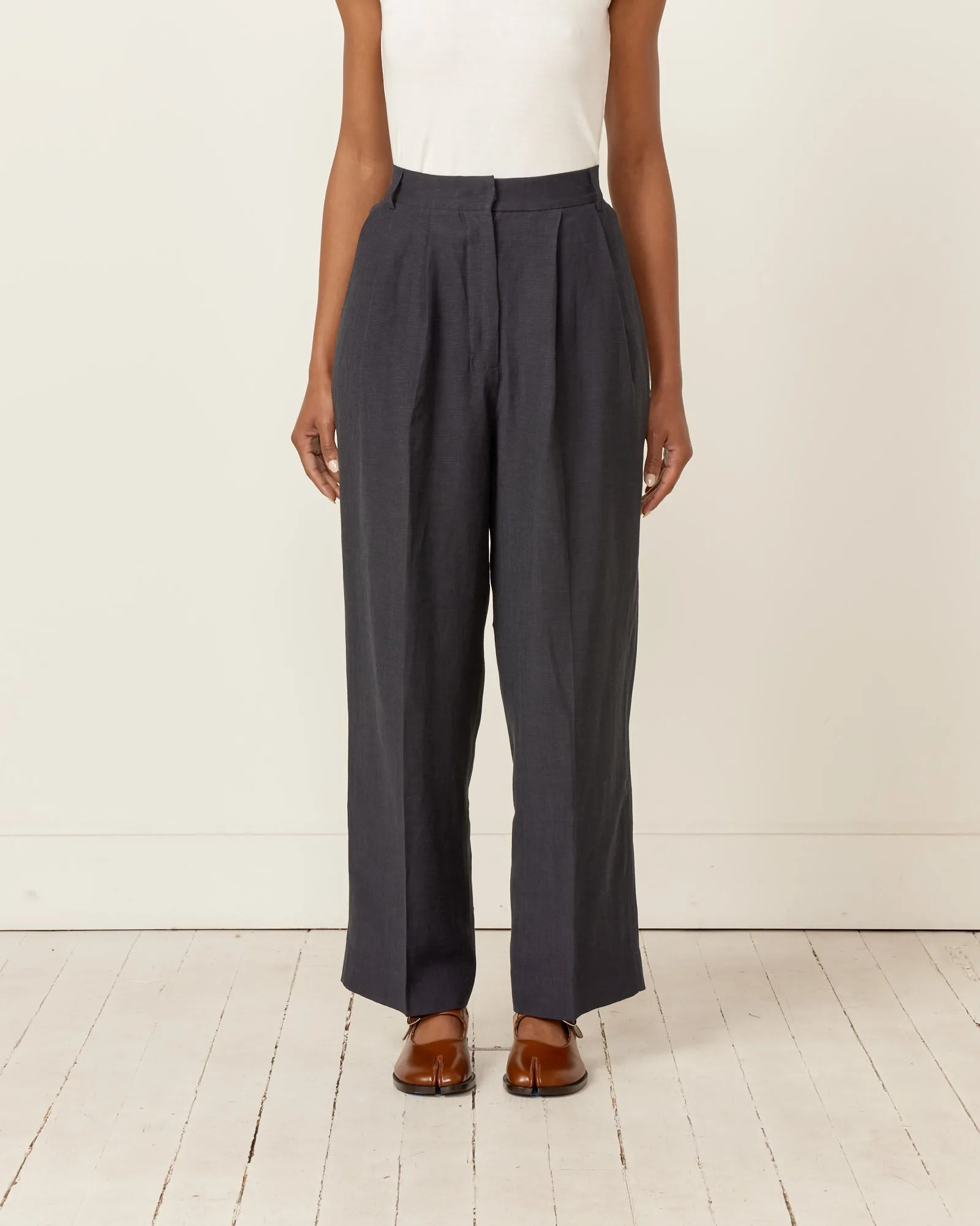 Linen Blend Wide Leg Pants in Navy sold by Mohawk General Store