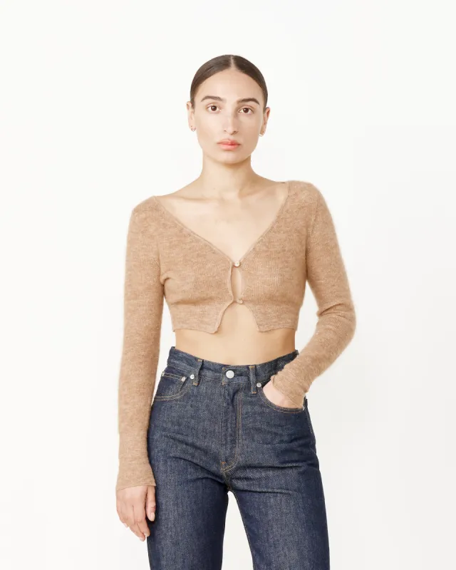 Le Alzou Cardigan in Light Brown made by Jacquemus