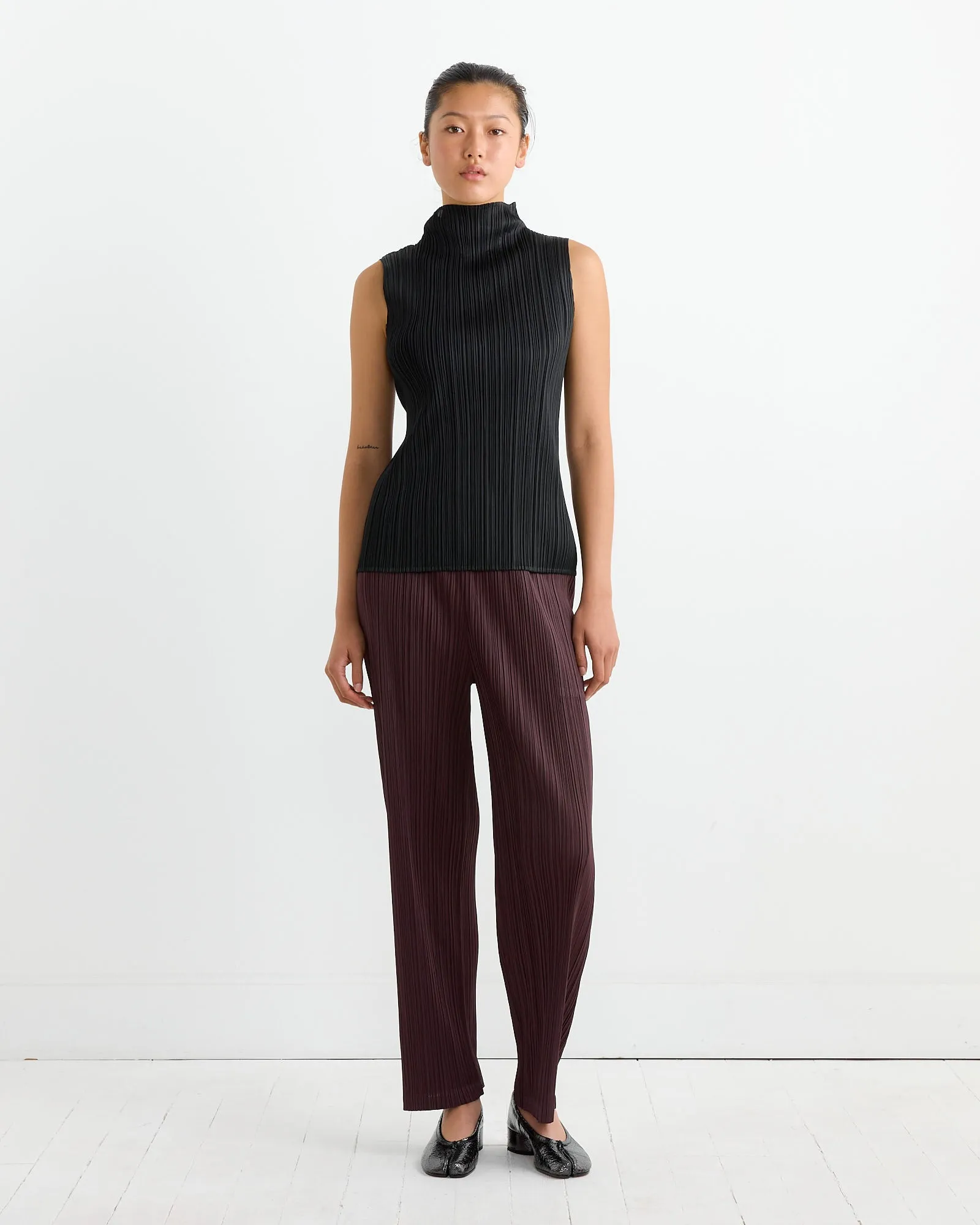 Basics Turtleneck Top in Black sold by Mohawk General Store product image thumbnail 2