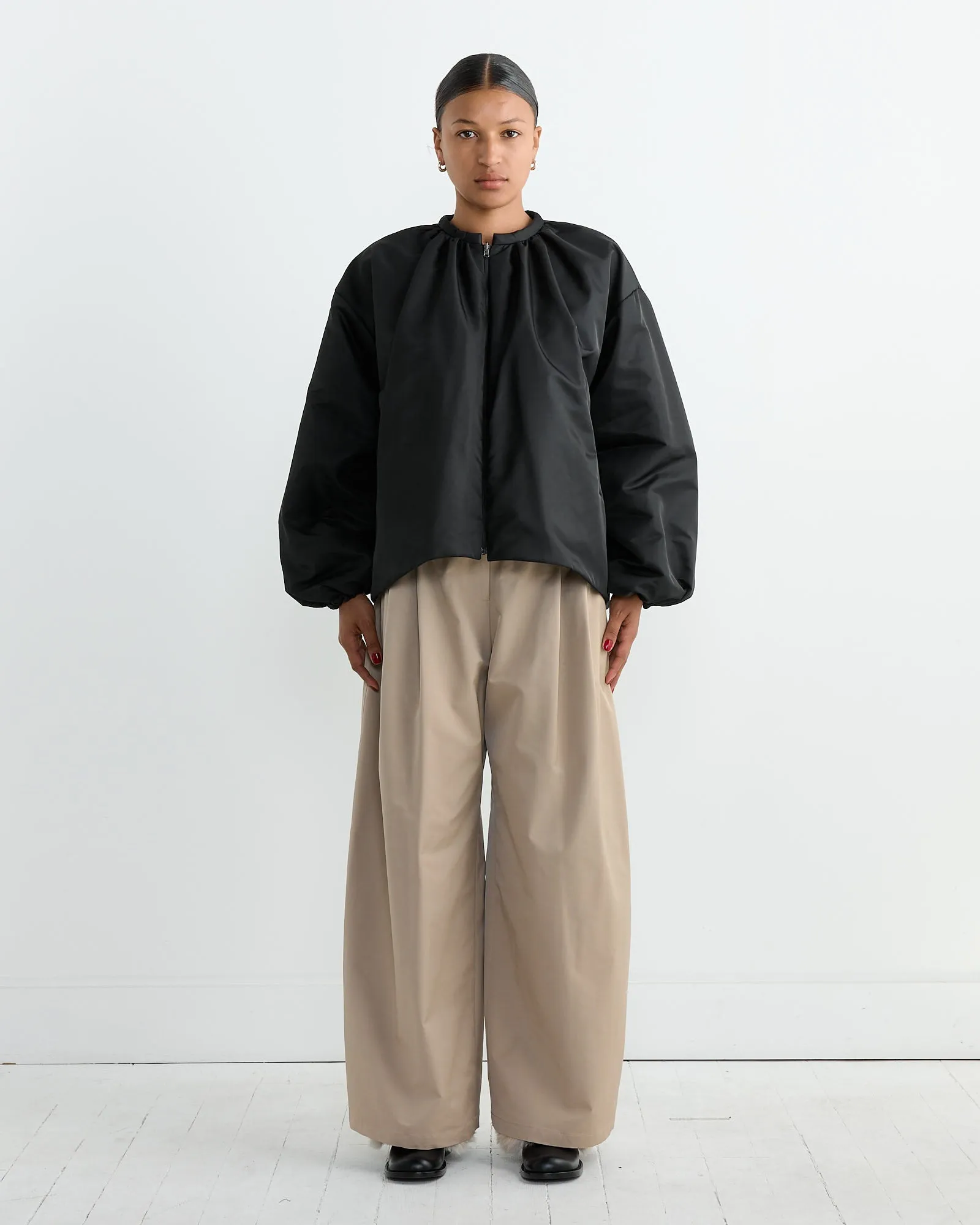 Two Tuck Balloon Pant in Beige sold by Mohawk General Store product image thumbnail 2