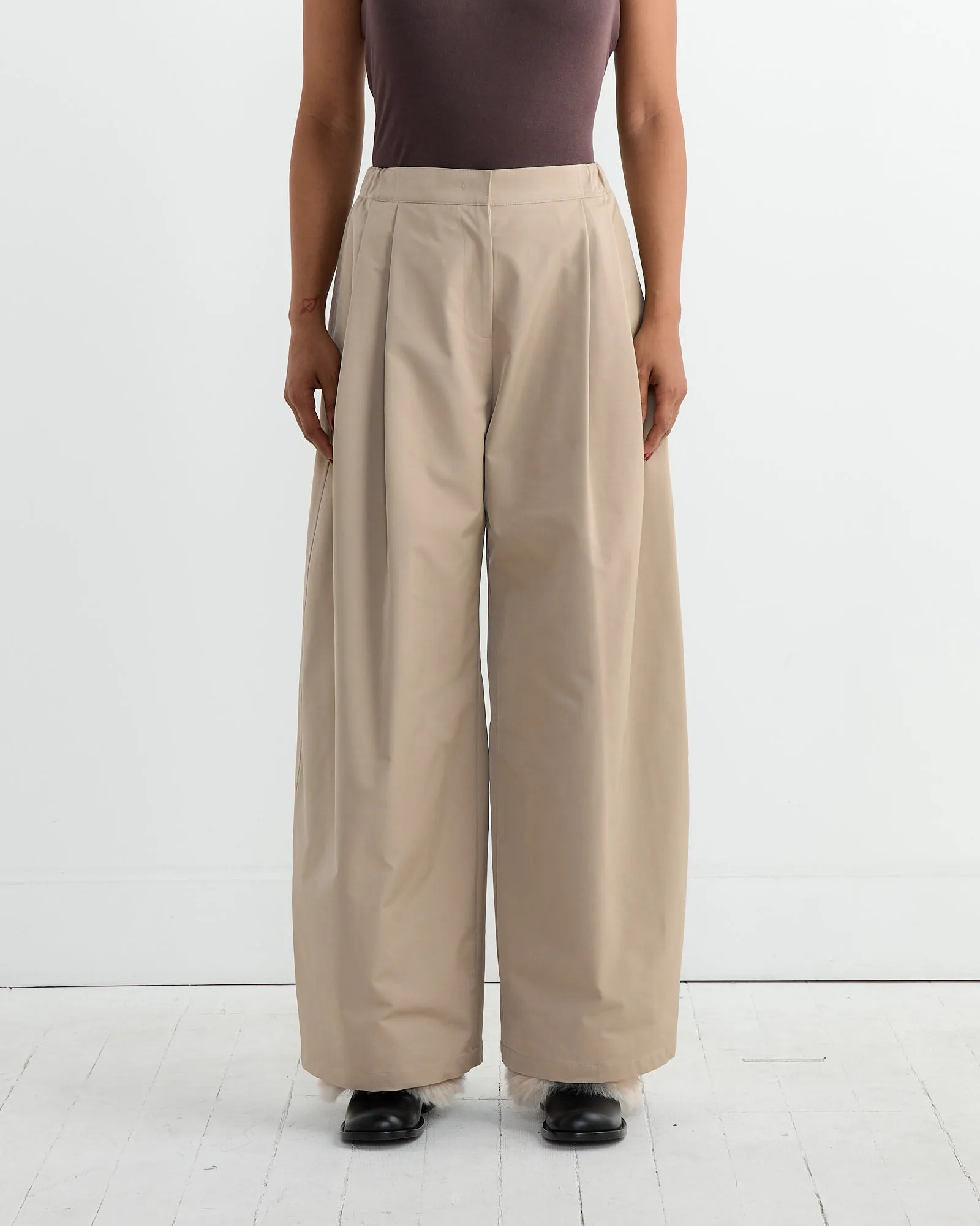Two Tuck Balloon Pant in Beige sold by Mohawk General Store