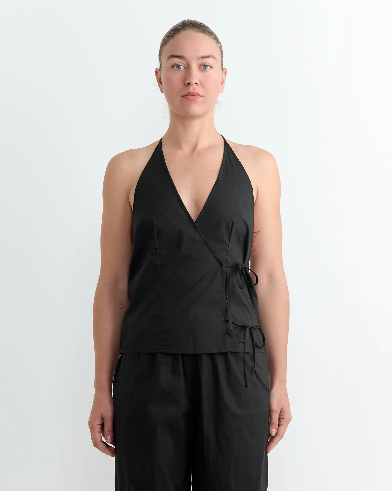 Drawcord Halter in Black sold by Mohawk General Store