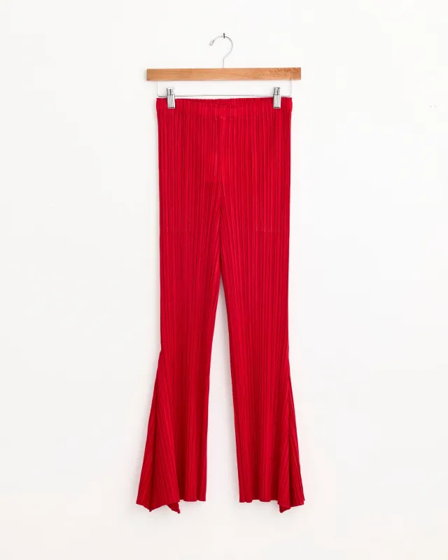Ole! Pant in Red made by Issey Miyake