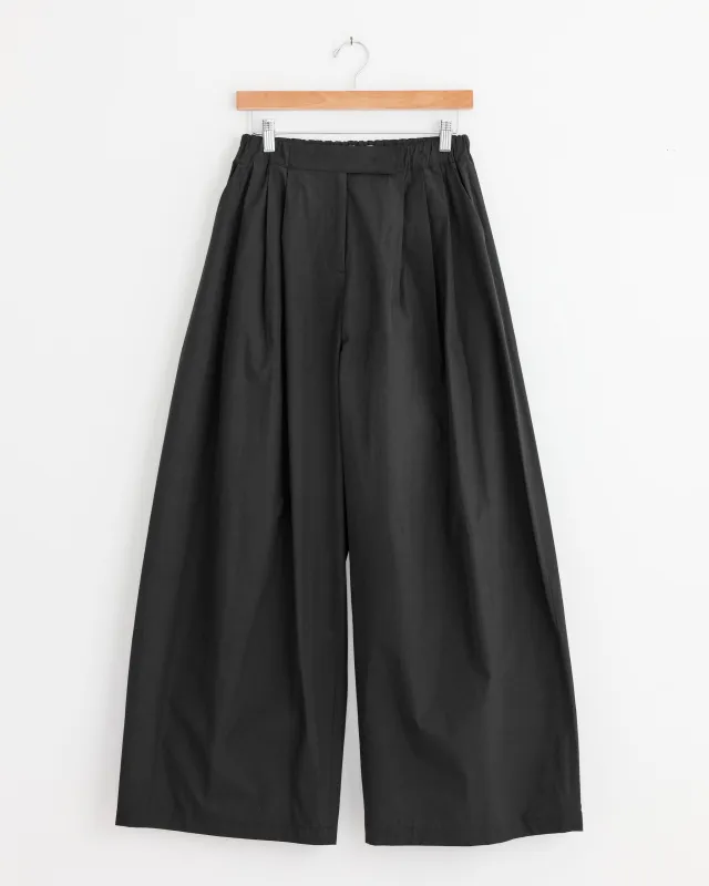 Three Tuck Banding Pant in Black sold by Mohawk General Store