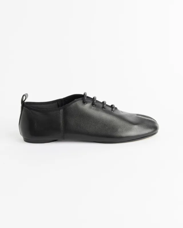 Tabi Jazz Lace-Up Shoes in Black made by Maison Margiela