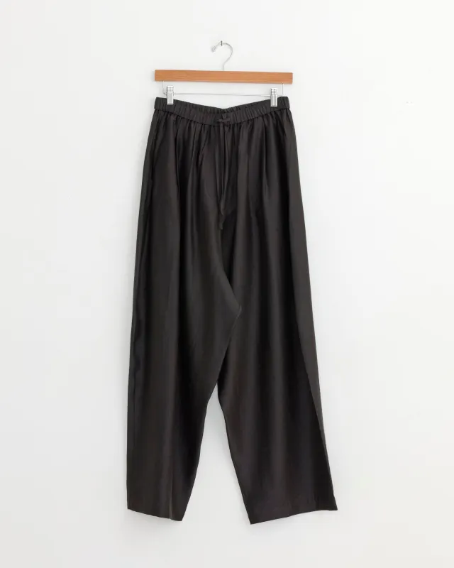 Maxi Pant in Espresso made by Cordera