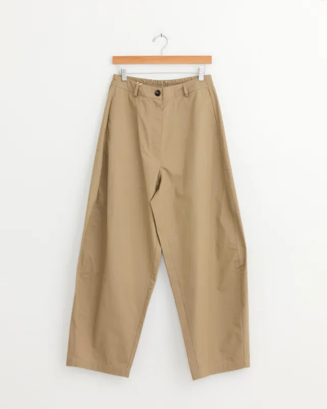 Curved Pant in Camel made by Cordera