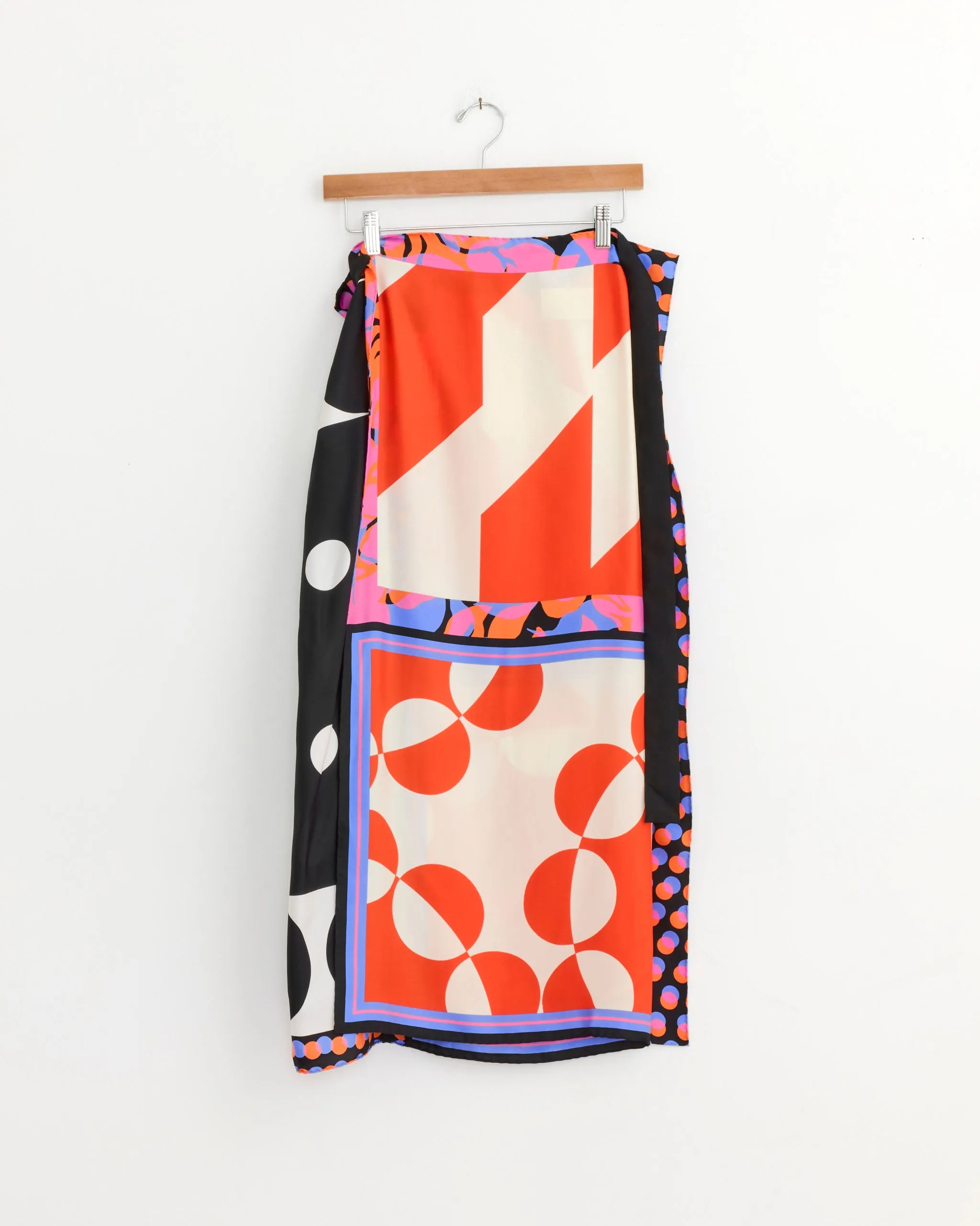 Scarf Skirt in Dessin A sold by Mohawk General Store