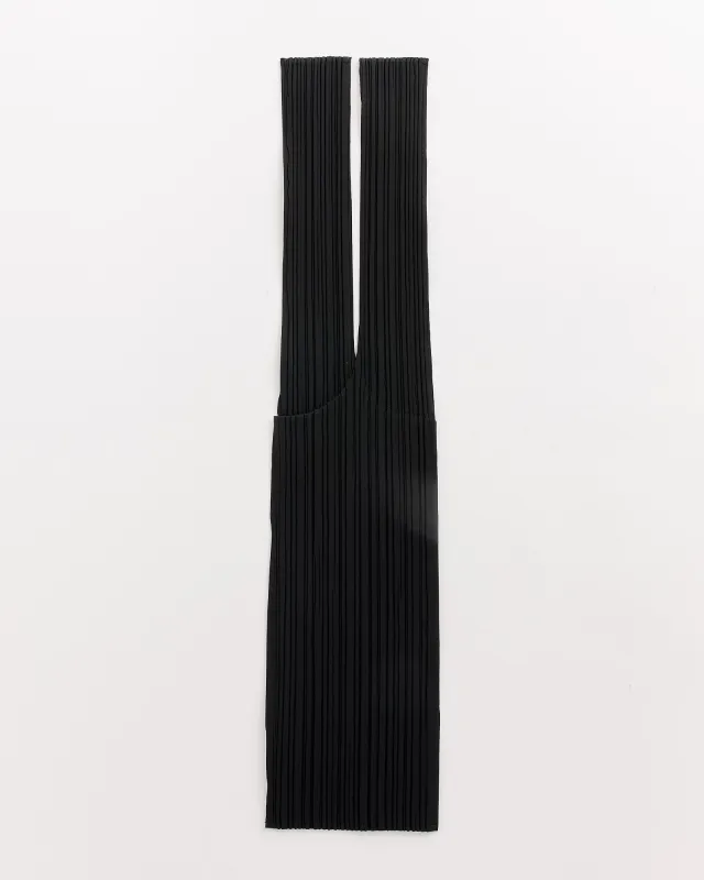 Shift Pleats Bag in Black made by Issey Miyake