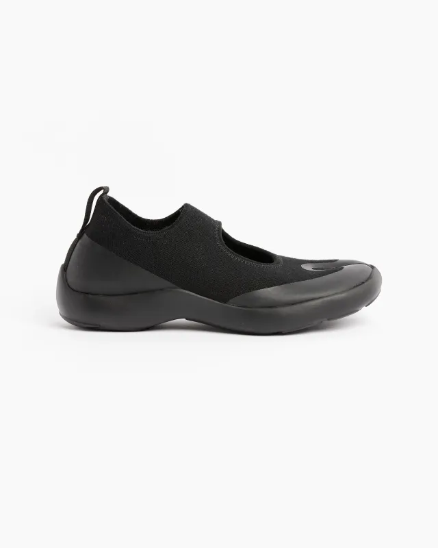 Sandal in Black made by Mohawk General Store