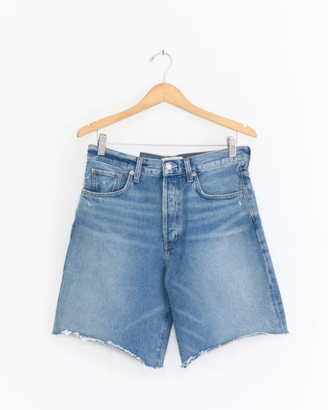 Indra Short in Journal made by Agolde
