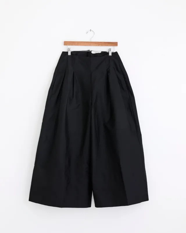 Techno Taffeta Ultra Wide Leg Trouser in Black made by Chan Luu