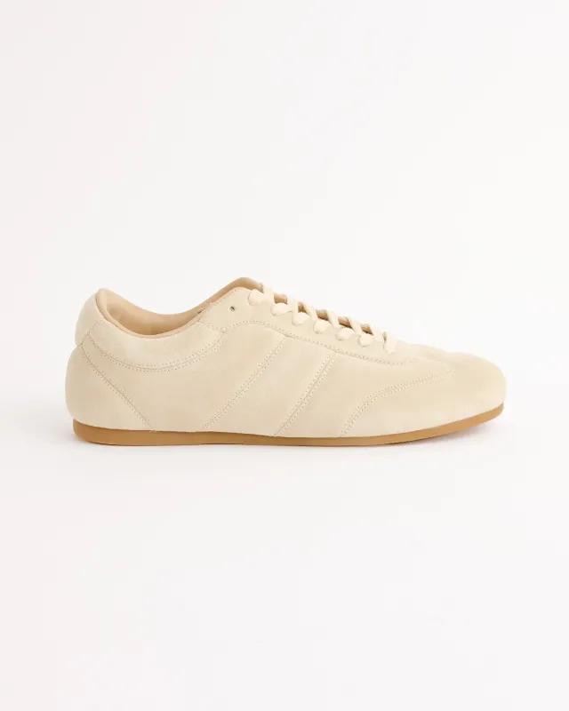 Soft Runner in Light Clay made by Lemaire