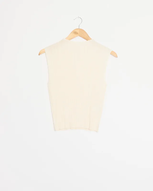 MC Aug Top in Off White made by Issey Miyake