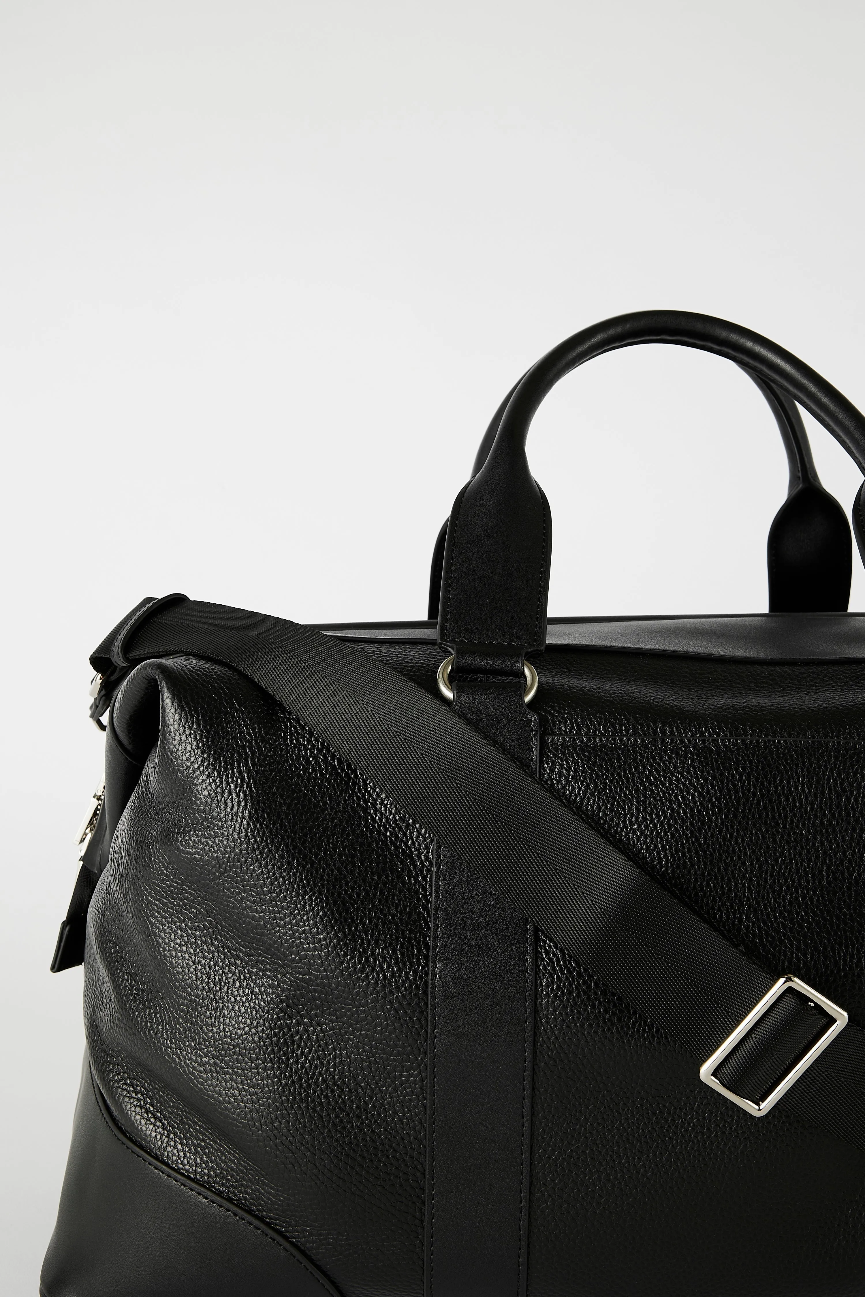Leather Weekender Bag | Black Silver sold by Mon Purse product image thumbnail 4