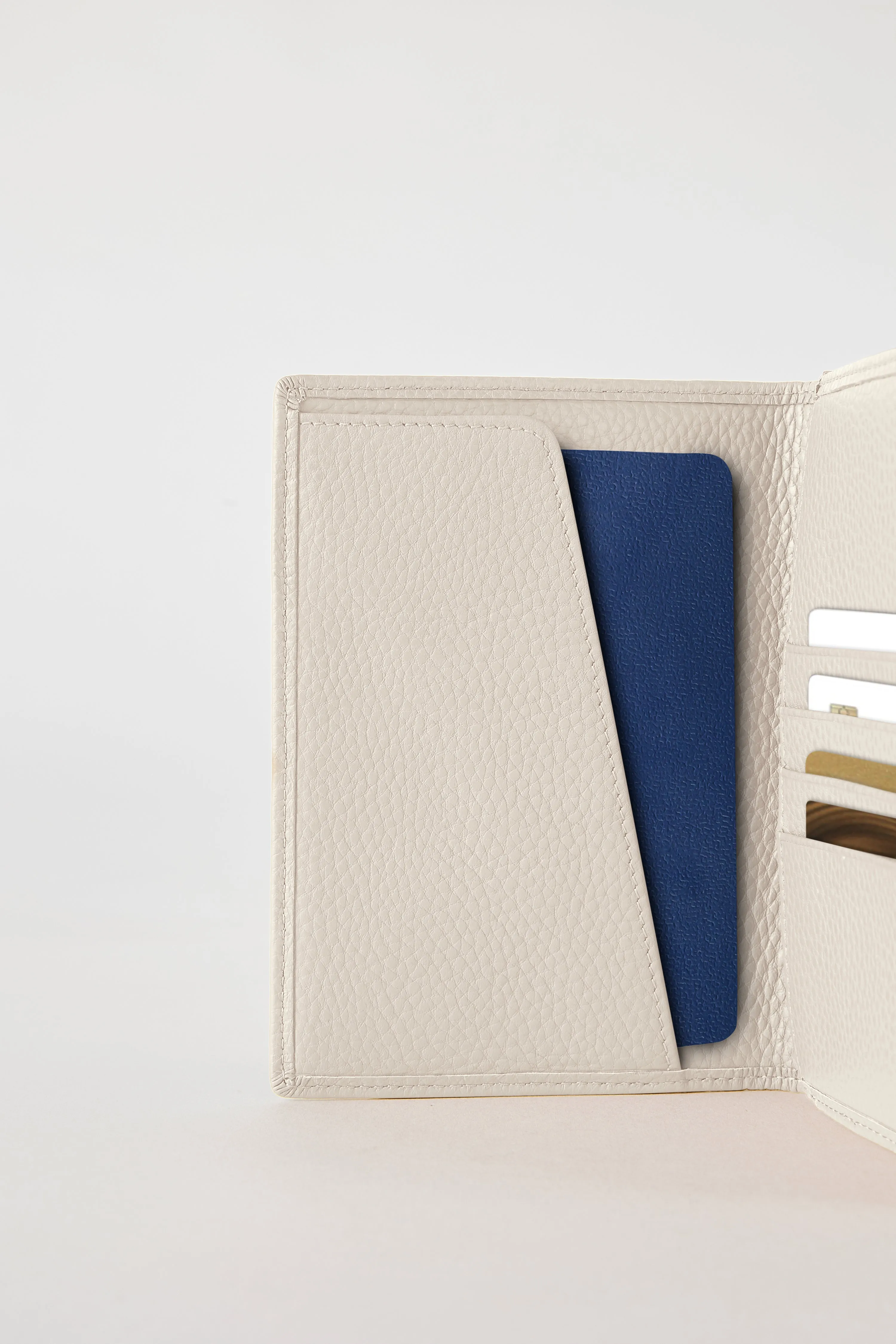 Luxury Leather Passport Wallet | White sold by Mon Purse product image thumbnail 3