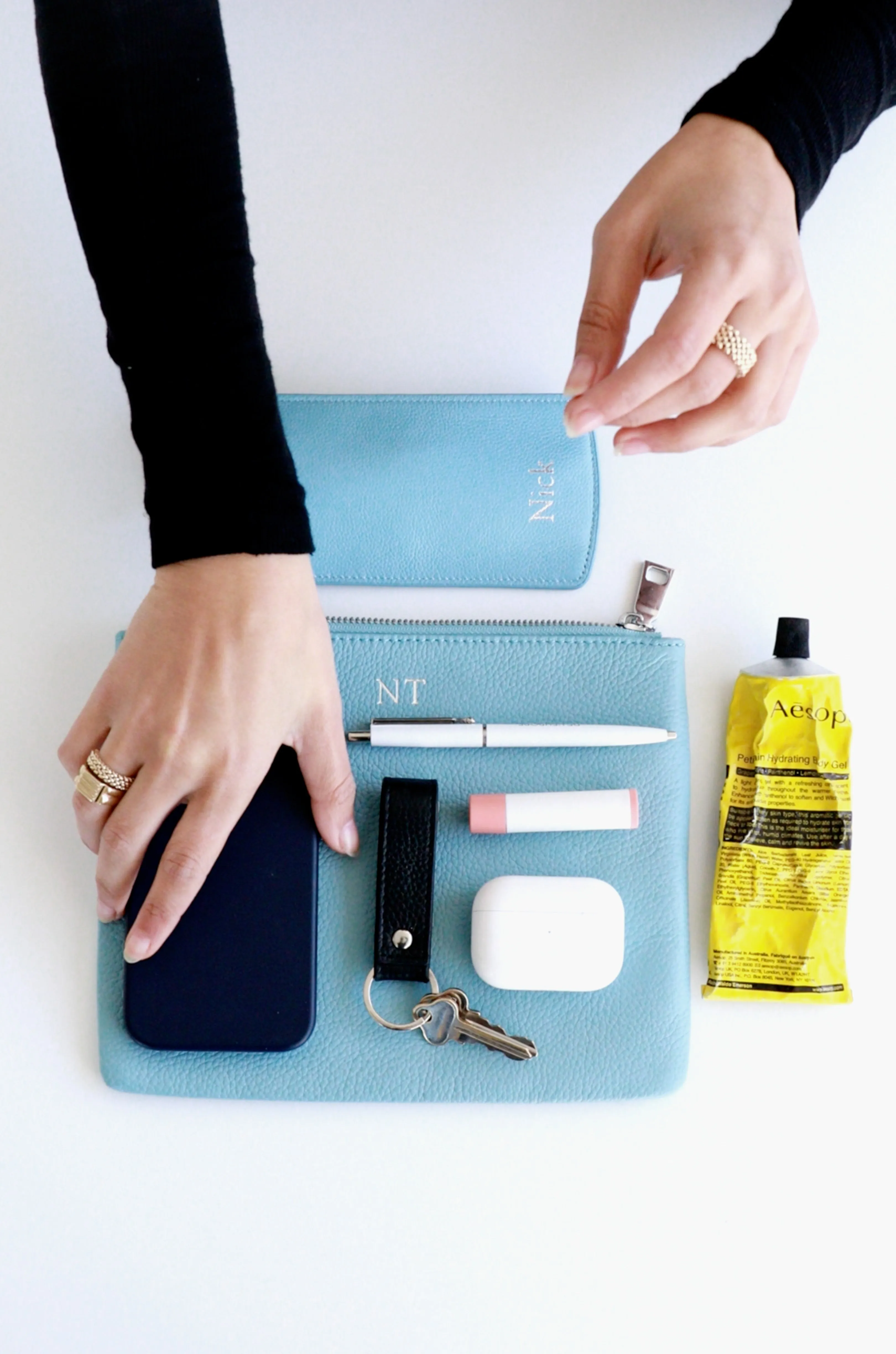 Classic Leather Clutch | Blue Silver sold by Mon Purse product image thumbnail 2