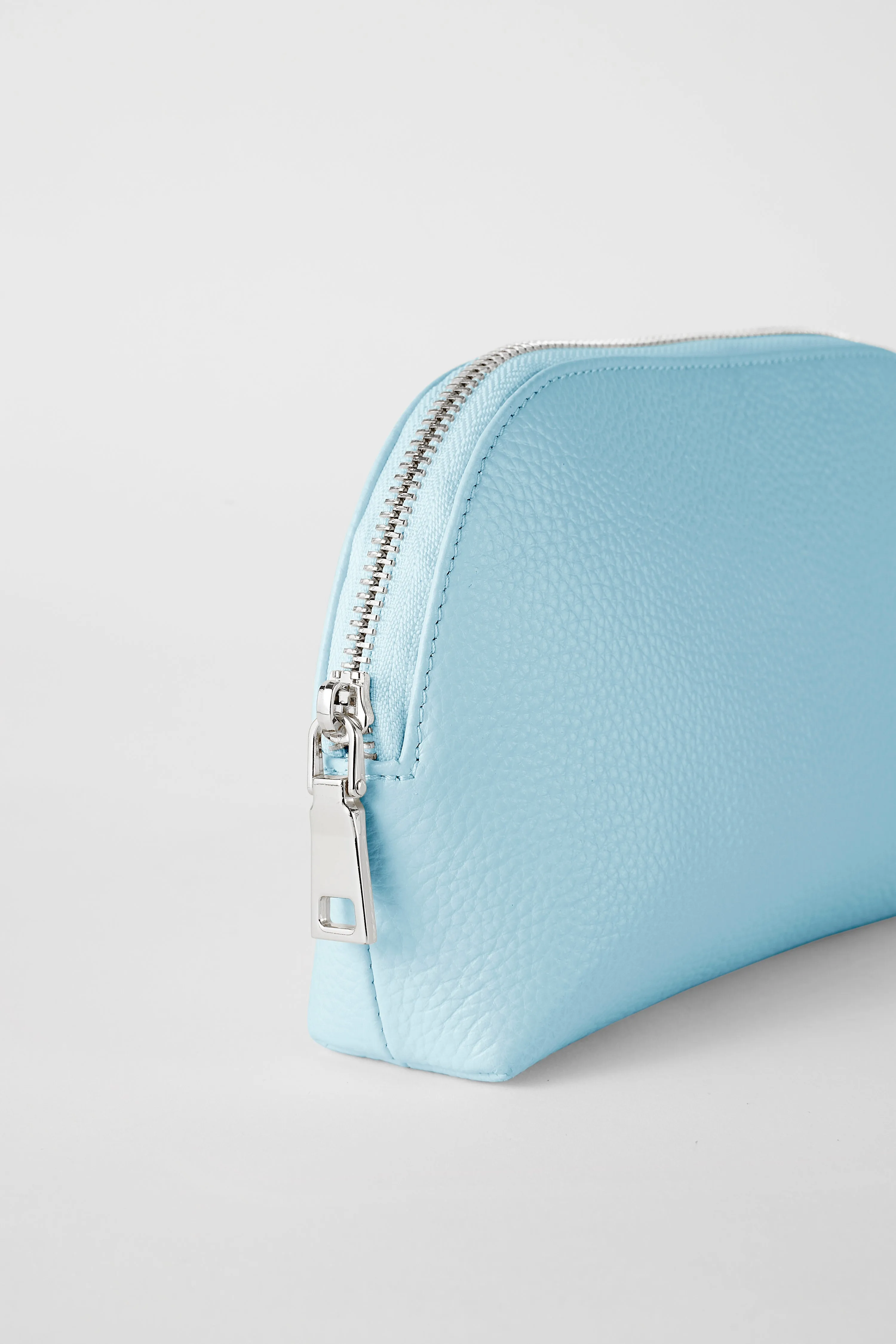 Leather Make Up Bag | Blue Gold sold by Mon Purse product image thumbnail 3