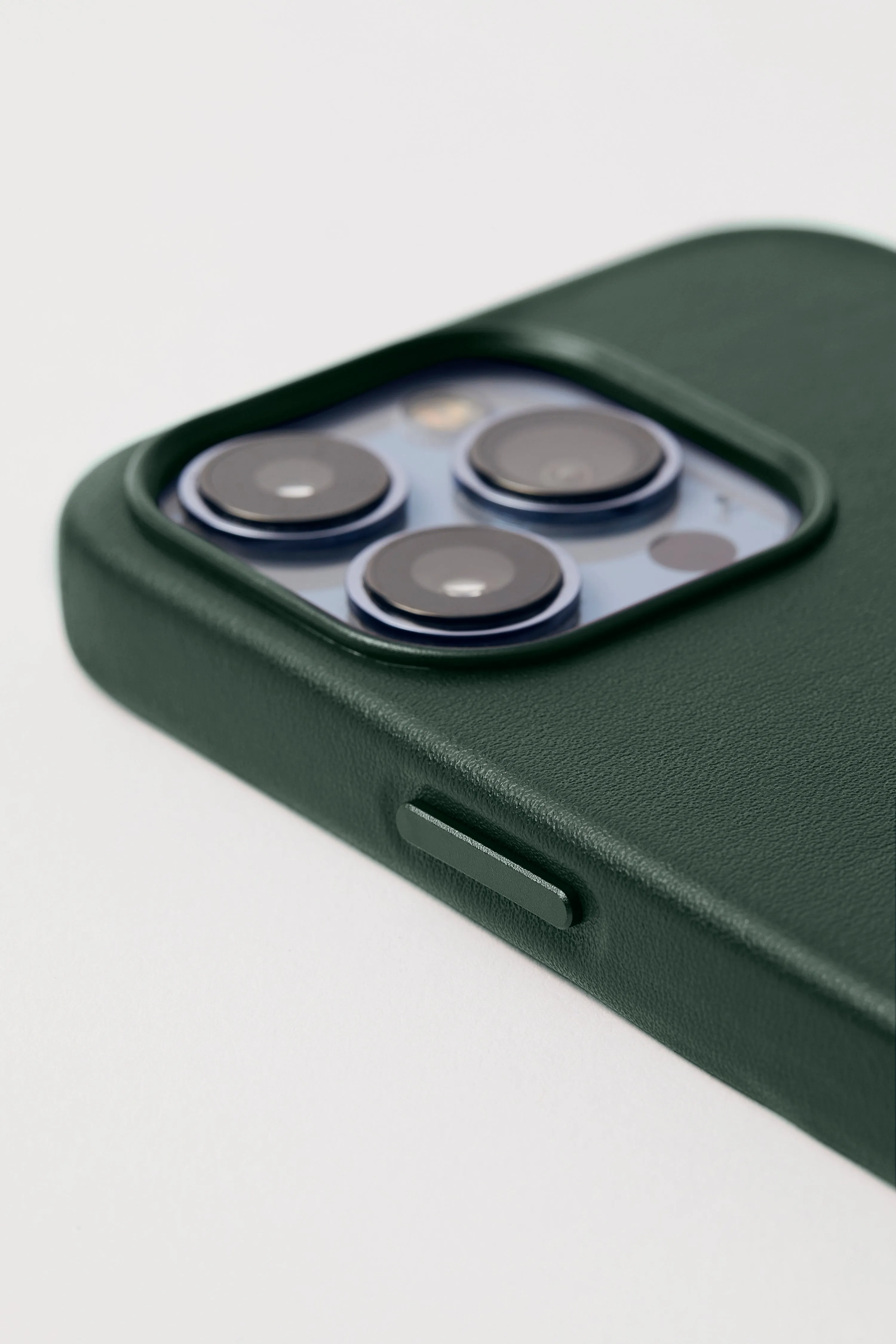 Vegan Leather iPhone 15 Pro Max Case | Forest Green sold by Mon Purse product image thumbnail 5