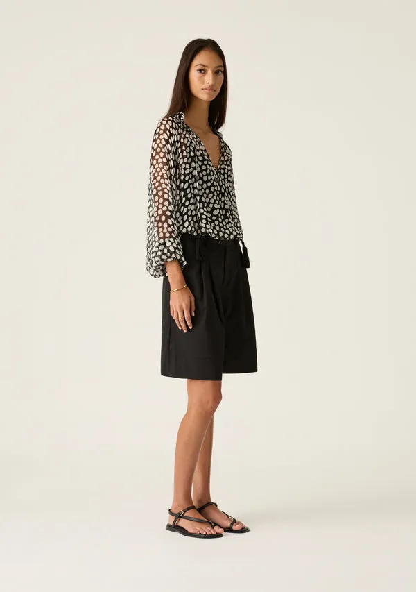 Athena Bermuda sold by Mosthelabel product image thumbnail 2