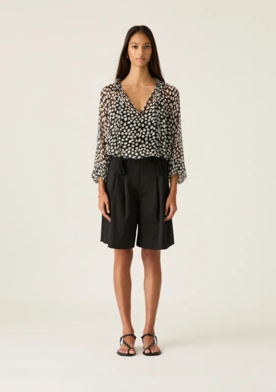 Athena Bermuda sold by Mosthelabel