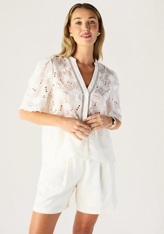 Loretta Shirt made by Mosthelabel