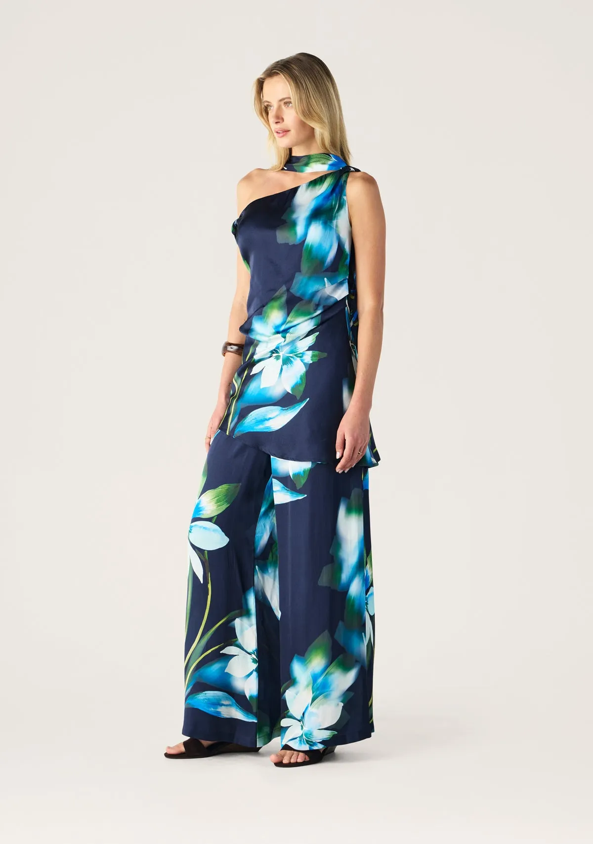 Bloom Wide Leg Pants sold by Mosthelabel product image thumbnail 2