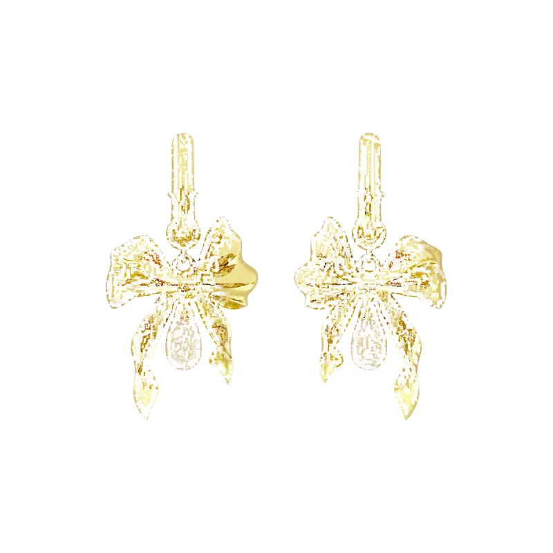 EMILY Earrings | Gold made by Mountain & Moon